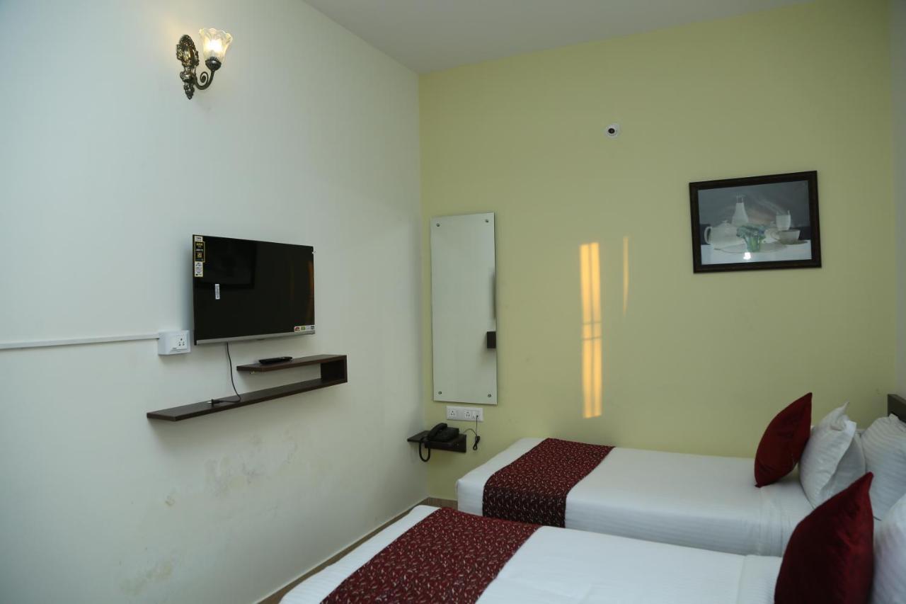 Hotel Bangalore Airport Inn, Airport Pickup & Drop Available 24X7 Yelahanka 外观 照片